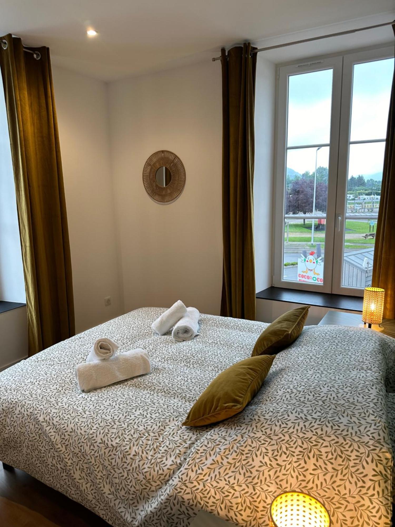 Appartement De La Gare Ремирмонт Екстериор снимка