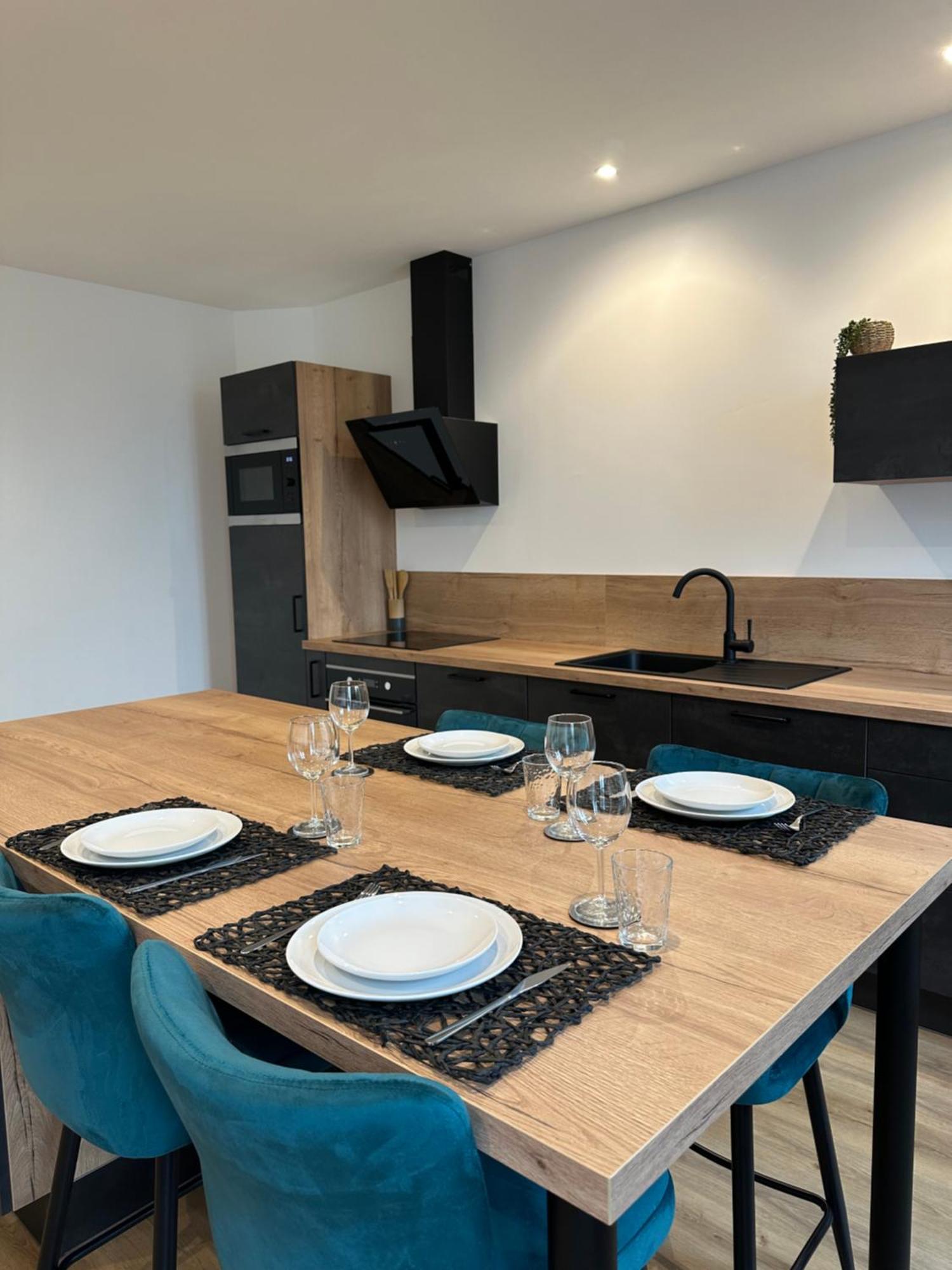 Appartement De La Gare Ремирмонт Екстериор снимка